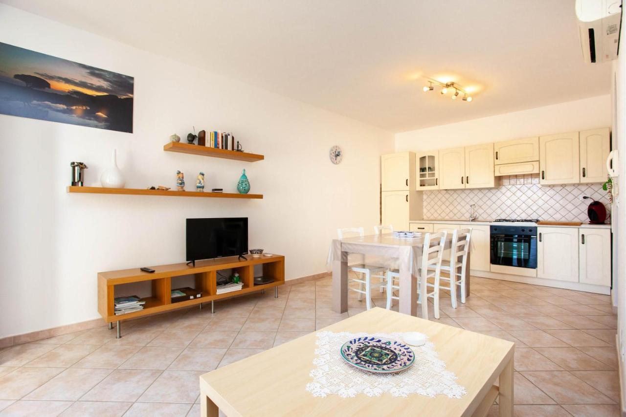 Casa Antonella Apartman Orosei Kültér fotó