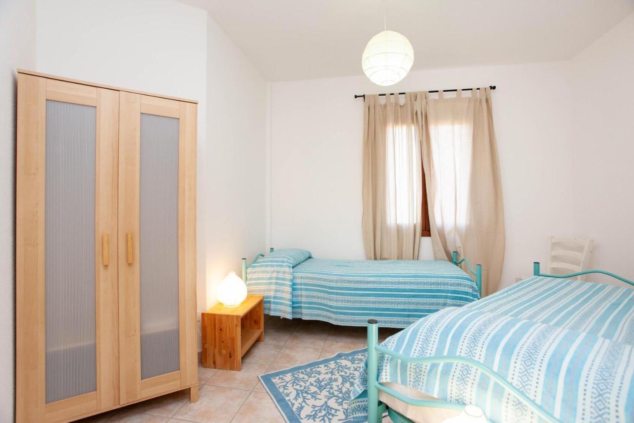 Casa Antonella Apartman Orosei Kültér fotó